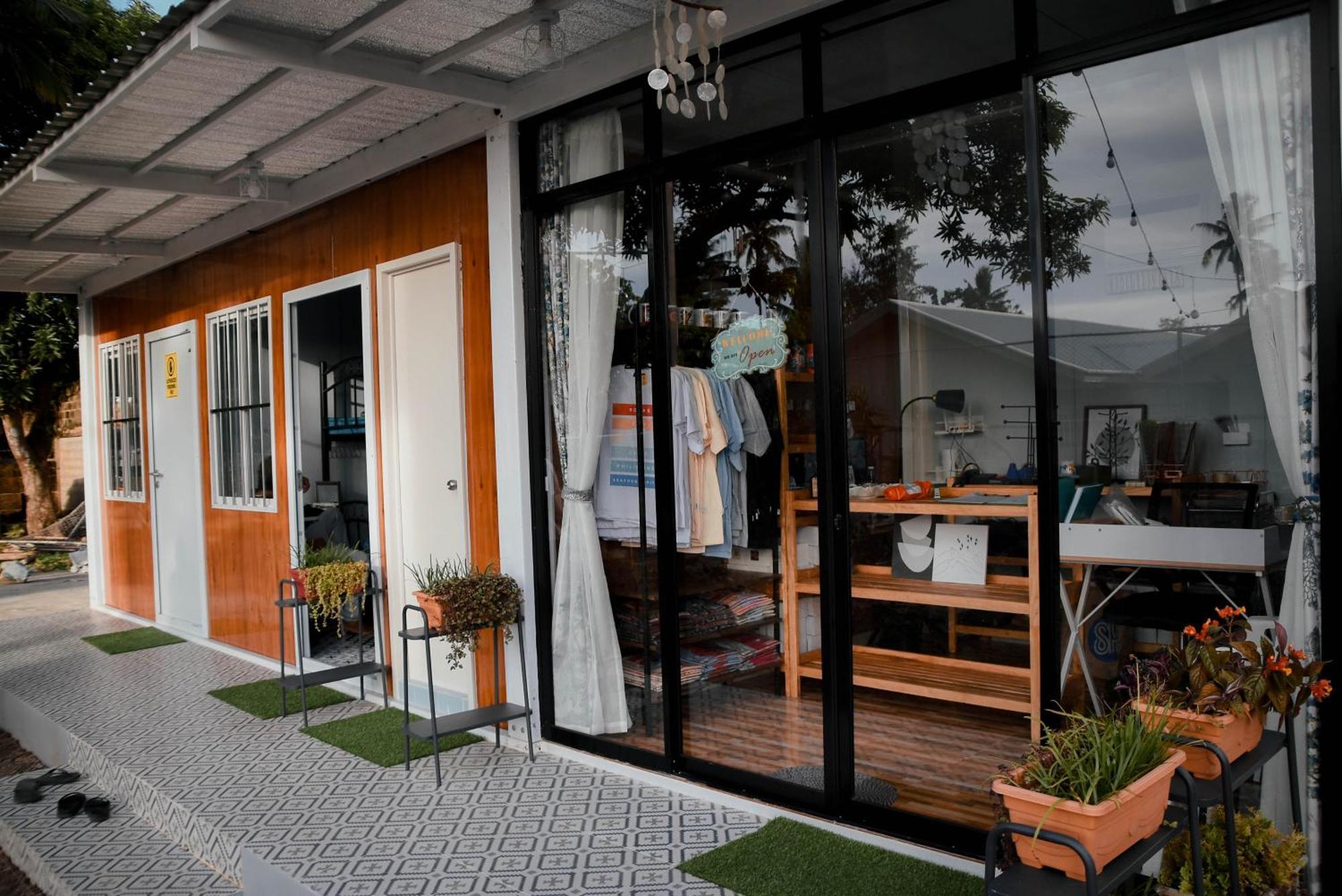 Olive Hostel Roxas Exterior foto